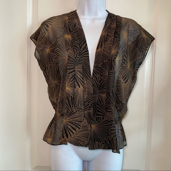 Silk Chiffon Print Deep V Pleated Blouse Size S - Picture 12 of 13